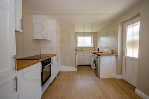 2 bedroom detached bungalow for sale, Almond Close, Penwortham PR1