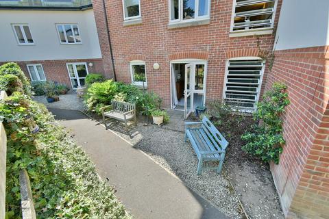 1 bedroom retirement property for sale, Ringwood Road, Ferndown, BH22