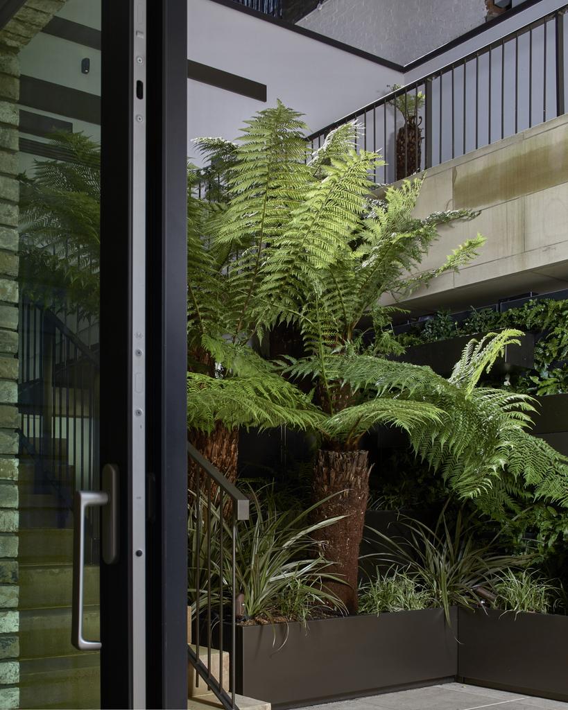 2 Bed Garden 2.jpg