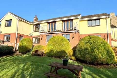 4 bedroom detached house for sale, West Hill, Braunton EX33