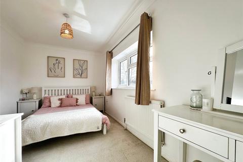 100 Badger Close, Maidenhead, SL6 2TE