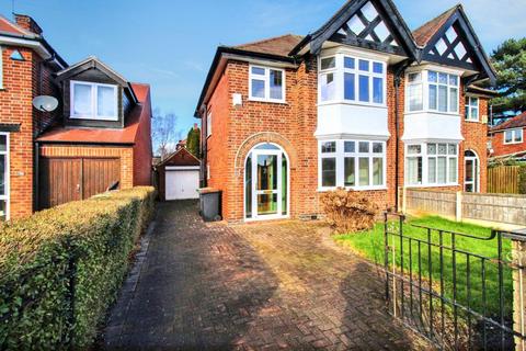 3 bedroom semi-detached house to rent, Fellows Road, Beeston NG9 1AQ