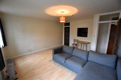 1 bedroom apartment to rent, Hornsey Road, London N7