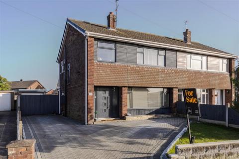 55 High Leys Road, Scunthorpe, DN17 2PZ