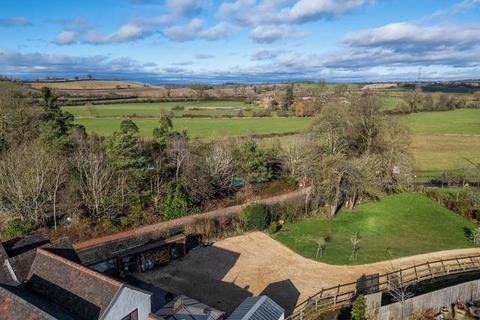 5 bedroom end of terrace house for sale, Astwood Lane, Feckenham, Redditch