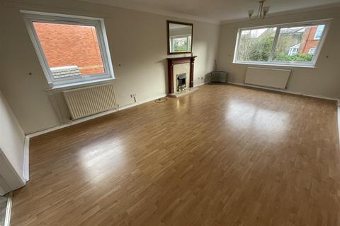 2 bedroom flat for sale, Woodland Park, Colwyn Bay