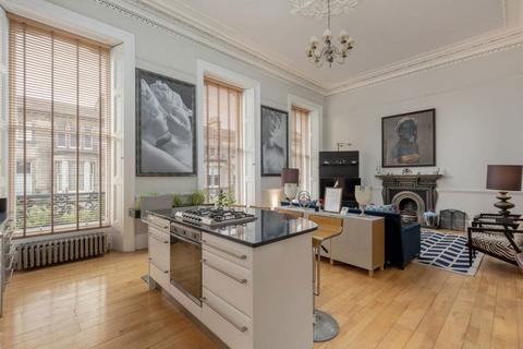 2 bedroom flat to rent, Palmerston Place, Edinburgh