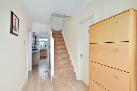 4 bedroom semi-detached house for sale, Dover Way, Croxley Green, Rickmansworth