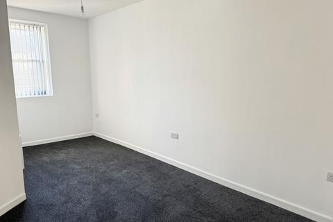 2 bedroom flat to rent, Victoria Street, Merthyr Tydfil, CF47