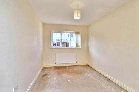 103 Hazel Grove, Wombourne, Wolverhampton, WV5 9EH