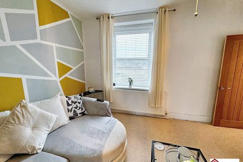 115 Gwilym Road, Cwmllynfell, Swansea, SA9 2GU