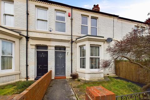 3 bedroom terraced house for sale, Alnwick Avenue, Whitley Bay