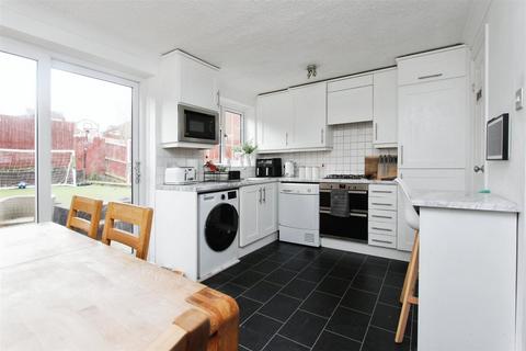 22 Birkhall Close, Chatham, ME5 7QD