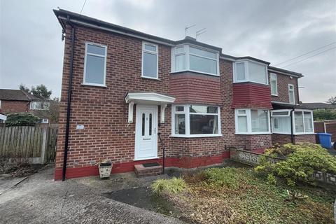 3 bedroom semi-detached house to rent, Vyner Grove, Sale