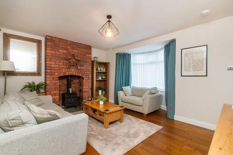 2 bedroom semi-detached house for sale, Brighton Road, Gateshead