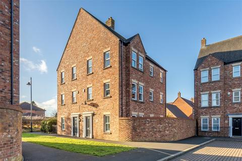 3 bedroom townhouse for sale, Warkworth Woods, Newcastle Upon Tyne