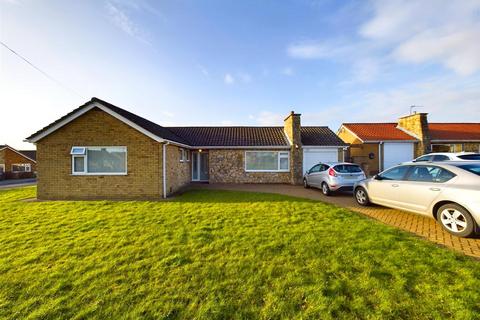 3 bedroom detached bungalow for sale, Pendine Crescent, North Hykeham, Lincoln