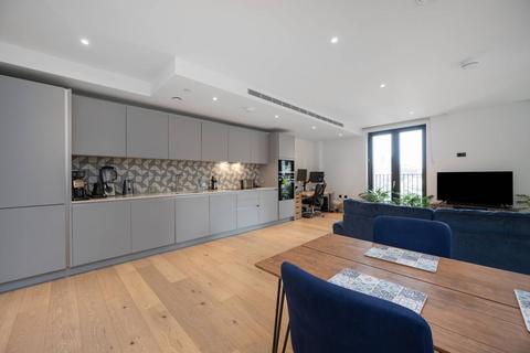 2 bedroom flat for sale, The Denizen, Barbican, London, EC1Y