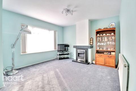 2 bedroom end of terrace house for sale, Mistley End, Basildon