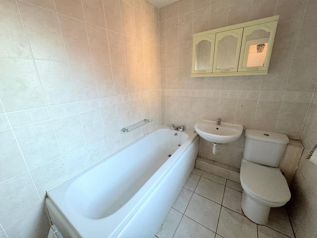 Family bathroom