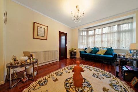 3 bedroom end of terrace house for sale, Ladbrook Road, London, SE25