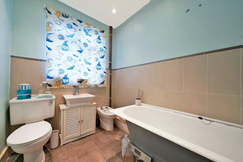22 Ladbrook Road, London, SE25 6QD