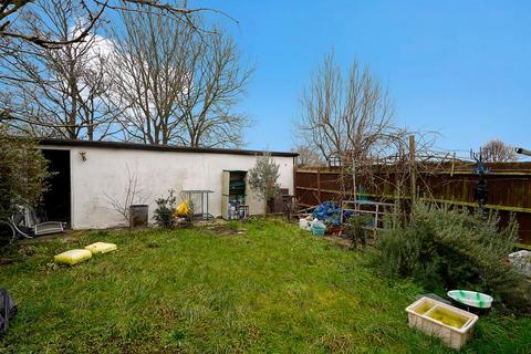 22 Ladbrook Road, London, SE25 6QD