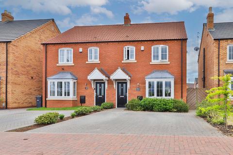 3 bedroom semi-detached house for sale, Furlong Drive, Kingswood, Hull, HU7 3FL