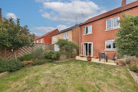 27 Furlong Drive, Kingswood, Hull, HU7 3FL