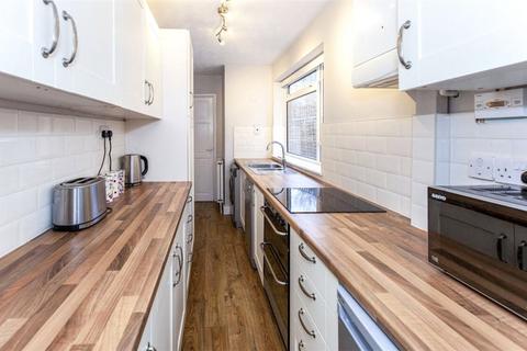 2 bedroom terraced house to rent, Laleham Road, Staines-upon-Thames, Surrey, TW18