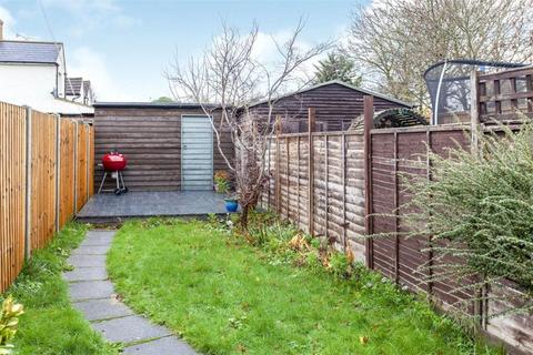 2 bedroom terraced house to rent, Laleham Road, Staines-upon-Thames, Surrey, TW18