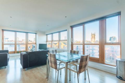 2 bedroom flat for sale, Regents Quay, Brewery Wharf, Leeds