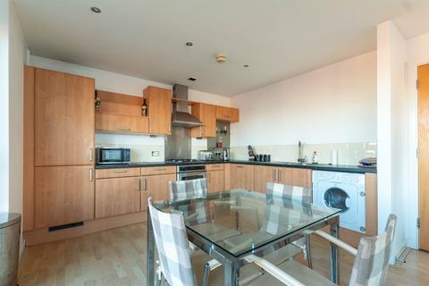 2 bedroom flat for sale, Regents Quay, Brewery Wharf, Leeds