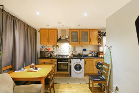 1 bedroom flat for sale, Woodvale Walk, London, SE27