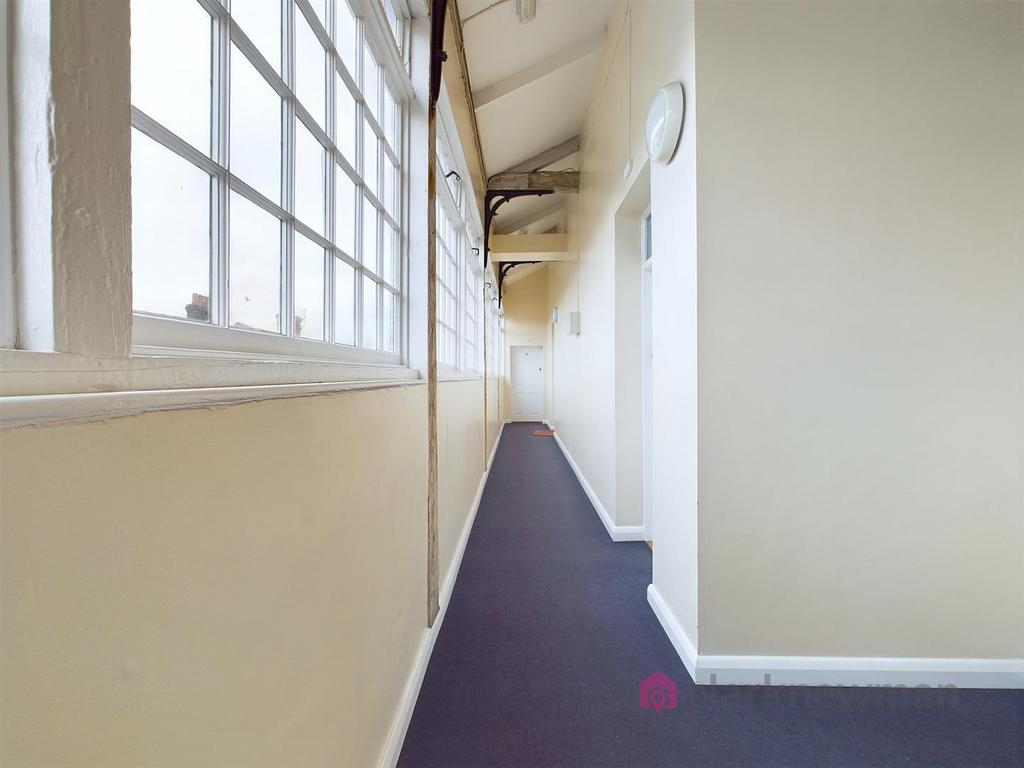 Communal Landing