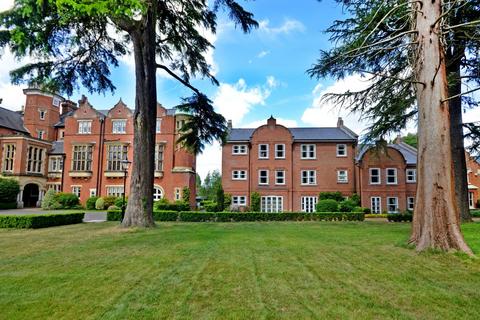 2 bedroom flat to rent, Horseshoe Lane East, Merrow, Guildford, GU1