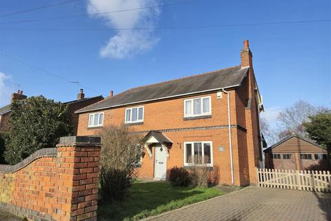 4 bedroom detached house for sale, Ashby Road, Coalville LE67