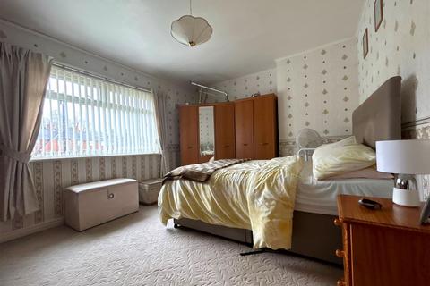 2 bedroom terraced house for sale, Tedstone Road, Quinton, Birmingham