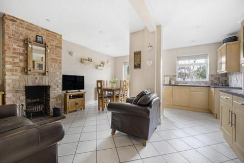 4 bedroom semi-detached house for sale, Blenheim Road, Kidlington, OX5