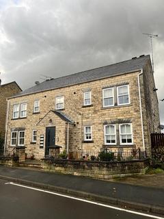 2 bedroom flat to rent, High Street, Clifford, Wetherby