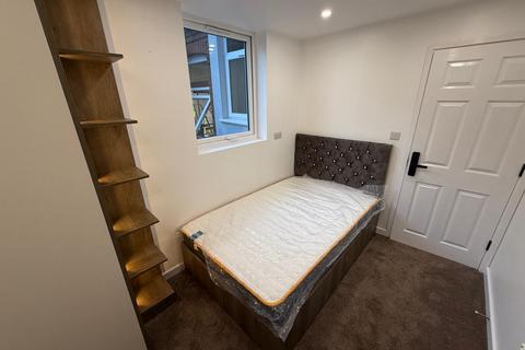 1 bedroom in a house share to rent, Northfield Road, City Centre, Coventry, CV1