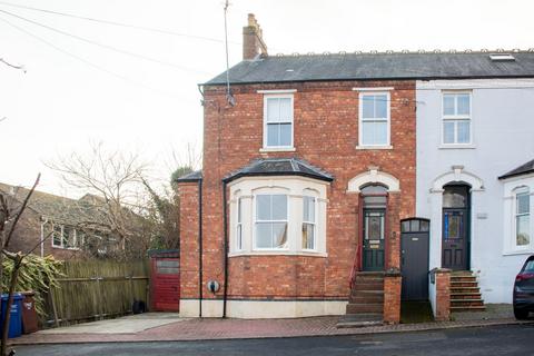 3 bedroom end of terrace house for sale, Fairview Road, Banbury, OX16