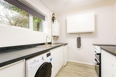 32 Bibury Close, Nailsea, Bristol, BS48 2TQ