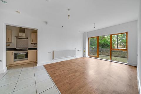 2 bedroom flat for sale, Westwood Hill, Sydenham