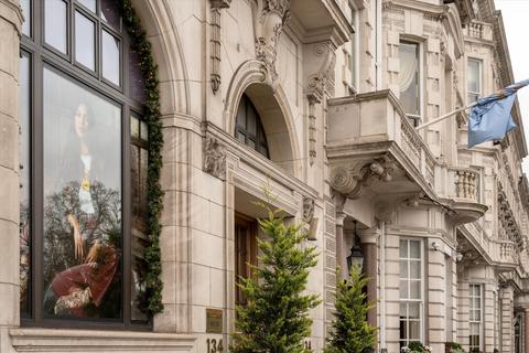 2 bedroom flat for sale, Latymer House, 134 Piccadilly, London, W1J