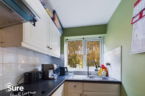 1 bedroom ground floor flat for sale, Royal Court, Hemel Hempstead, Hertfordshire, HP3