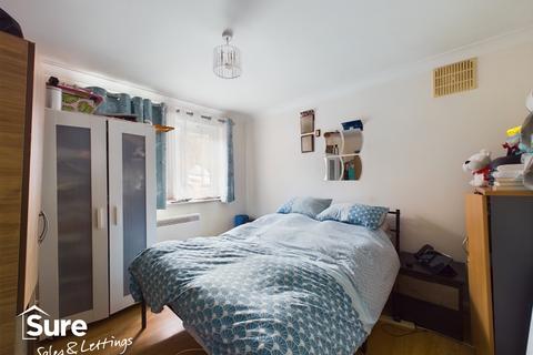 1 bedroom ground floor flat for sale, Royal Court, Hemel Hempstead, Hertfordshire, HP3