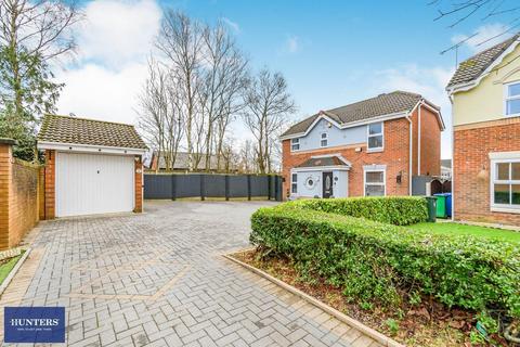 3 bedroom detached house for sale, Lyme Clough Way, Middleton M24