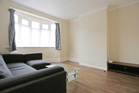 3 bedroom semi-detached house to rent, Whalebone Lane North, Chadwell Heath, Romford, RM6