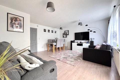 34 Coleshill Drive, Faringdon, SN7 7FF